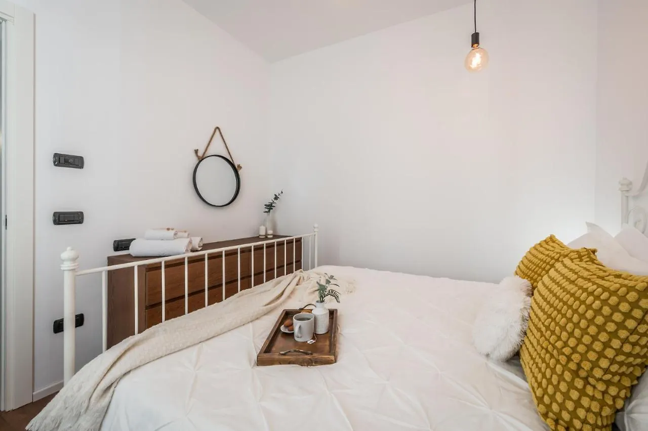 Residenza Bella Vita, Eleganza In Centro Modena Appartamento