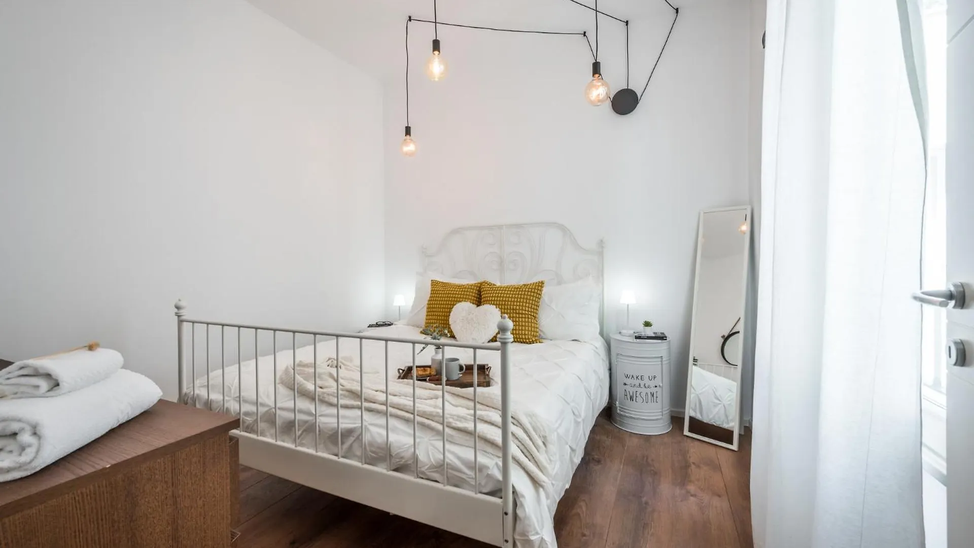 Appartamento Residenza Bella Vita, Eleganza In Centro Modena Italia